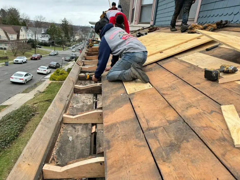 <h2>Trusted Yankee gutter repair specialists for residential and commercial properties in Closter, NJ</h2>